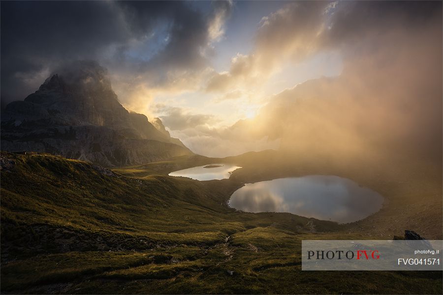 Sunrise over Piani lakes in the Tre Cime di Lavaredo natural park, Sexten, South Tyrol, Italy, Europe