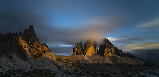 Landscape of peaks of lavaredo