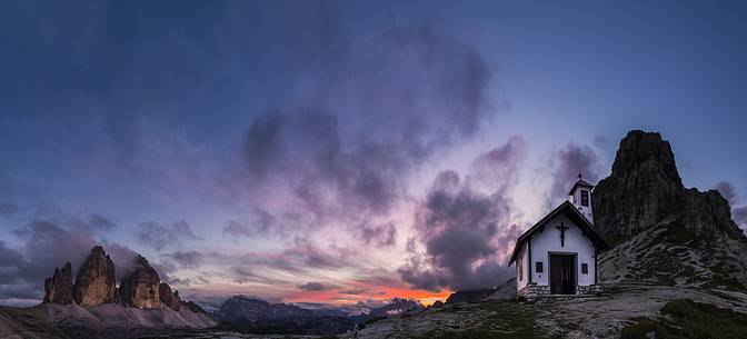 Landscape of peaks of lavaredo