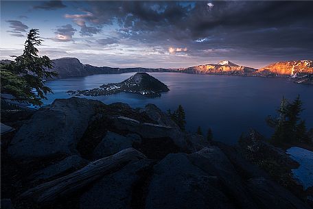 Twilight at the Crater Lake with Wizard Island, Oregon, USA