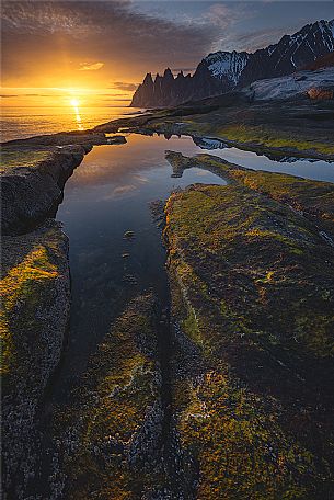 Beautiful sunset near Srvgsvatn, Vagar island, Faeroe islands, Denmark, Europe