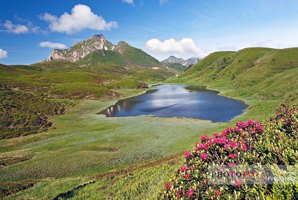 Monte Cuestalta, view from Zollnersee Lake