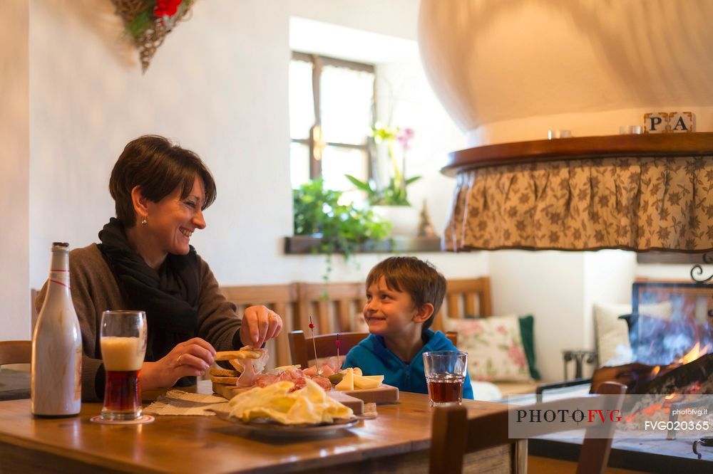 Snack in Pa'Krhaizar, one of the most beautiful and characteristic house of Sauris village, Lateis