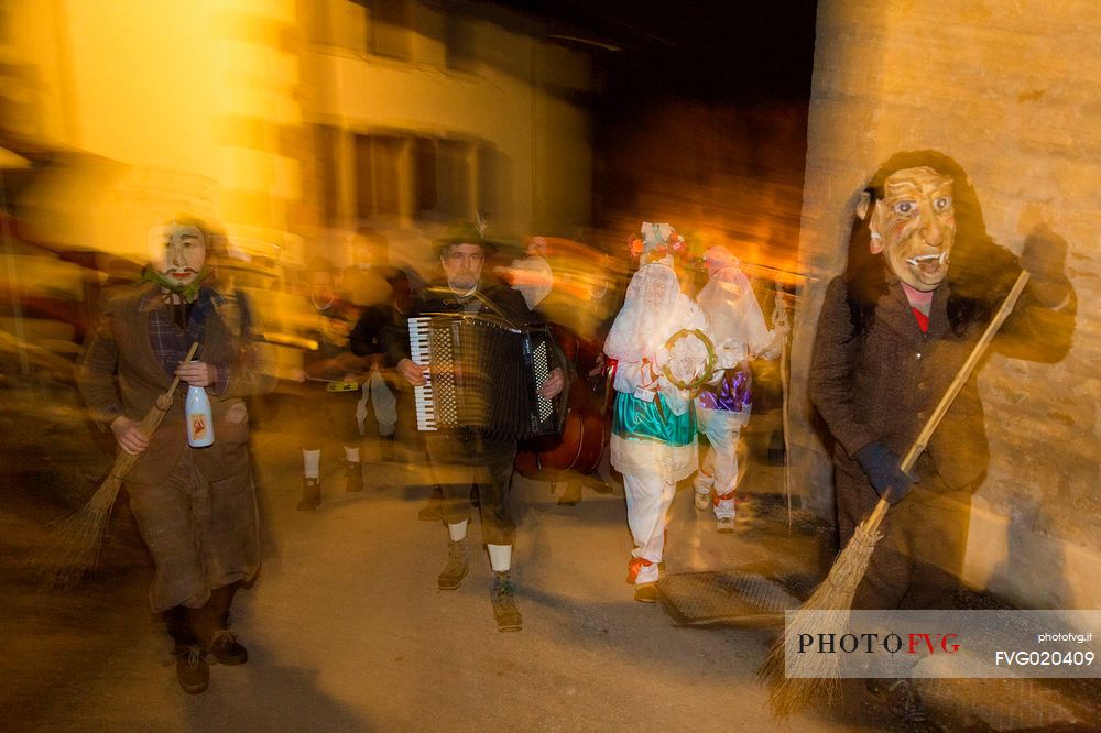 Some moments of Sauris Carnival with the most important masks: the Rlar and Kheirar. Sauris di Sotto.