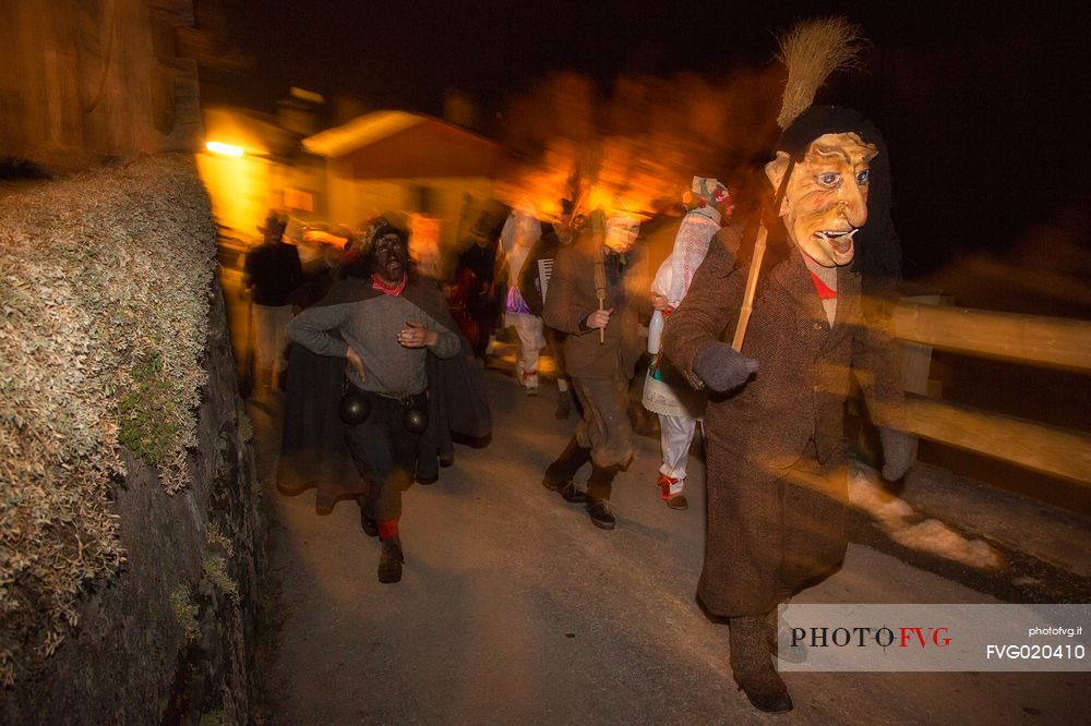 Some moments of Sauris Carnival with the most important masks: the Rlar and Kheirar. Sauris di Sotto.