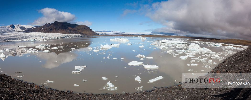 Iceberg in the Jokulsarlon lagoon, lake, Iceland