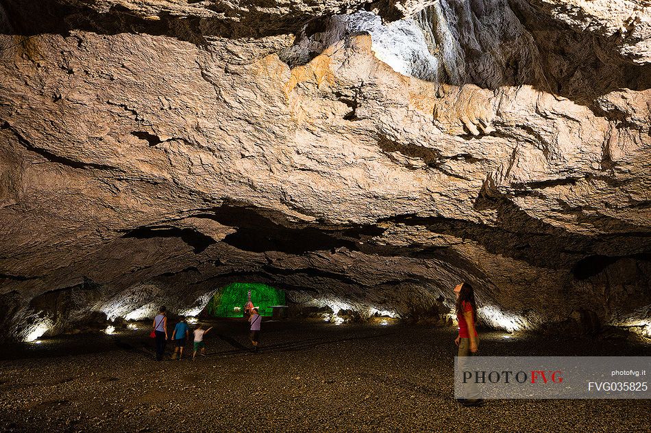 Tourists inside the Pradis Caves, Clauzetto, Friuli Venezia Giulia, Italy, Europe