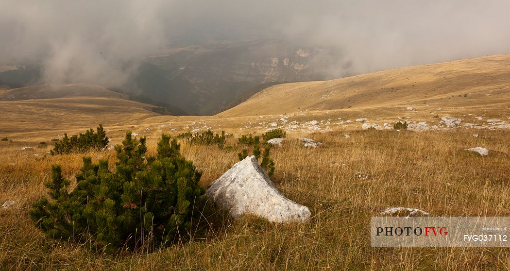 Blockhaus peak in the Murelle amphitheater, Majella national park, Abruzzo, Italy, Europe