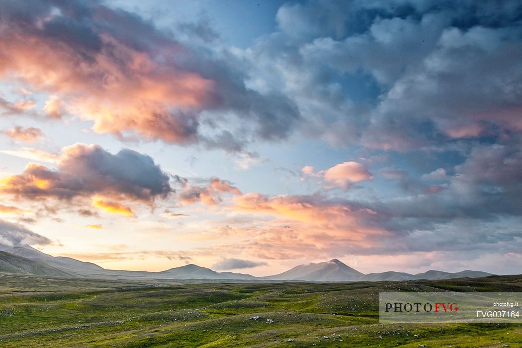 Sunrise on the Campo Imperatore in the Gran Sasso national park, Abruzzo, Italy, Europe