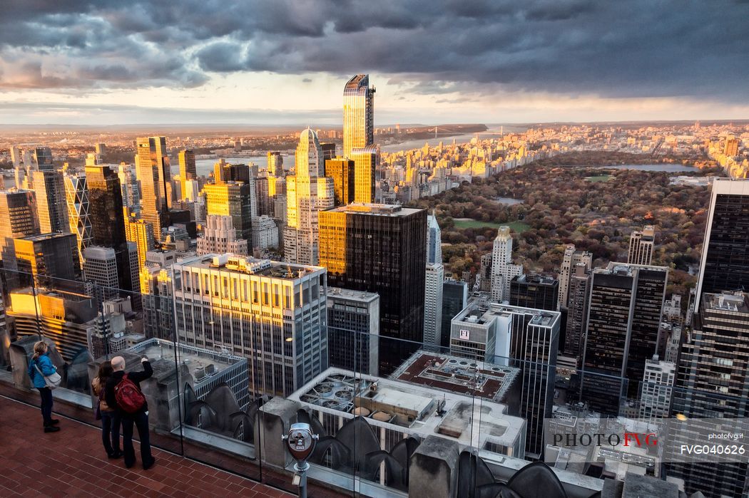 New York skyline including Central Park taken from the Top of the Rocks observatory at the Rockfeller Center, Manhattan, New York City, USA