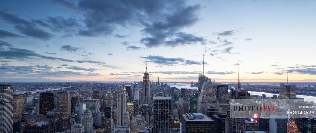 Cityscape with the Empire State Building, view from the Top of the Rock observation deck at Rockfeller Center, Manhattan, New York City, USA