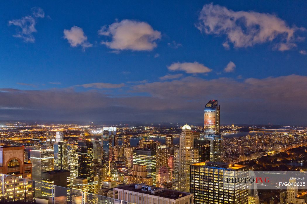 Cityscape of Manhattan at twilight, view from the Top of the Rock observation deck at Rockfeller Center, Manhattan, New York City, USA