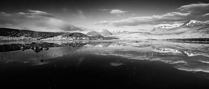 Lochin Na H'Achlaise and the Black Mount, Rannoch Moor