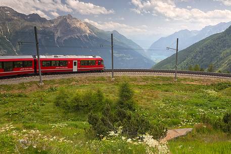 Benina express, UNESCO World Heritage, near Bernina pass, Rhetic railways, Engadin, Canton of Grisons, Switzerland, Europe Benina express, UNESCO World Heritage, near Bernina pass, Rhetic railways, Engadin, Canton of Grisons, Switzerland, Europe