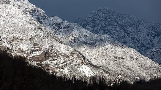 Winter landscape of Tramontina Valley from Meduno (Meduna bridge) Winter landscape of Tramontina Valley from Meduno (Meduna bridge)