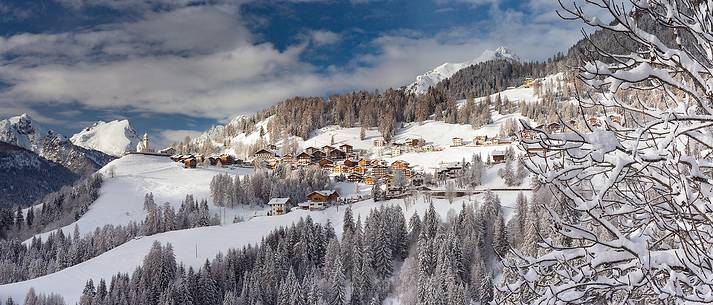 Colle di Santa Lucia after an intense snowfall