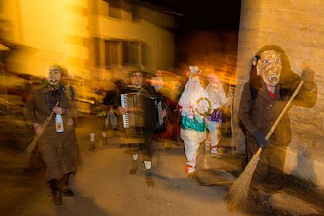 Some moments of Sauris Carnival with the most important masks: the Rlar and Kheirar. Sauris di Sotto.