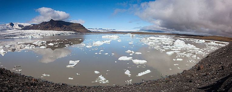 Iceberg in the Jokulsarlon lagoon, lake, Iceland