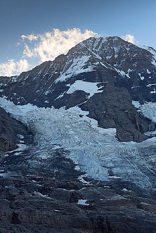 Sunrise on Jungfrau mountain group from Kleine Scheidegg, Grindelwald, Berner Oberland, Switzerland, Europe