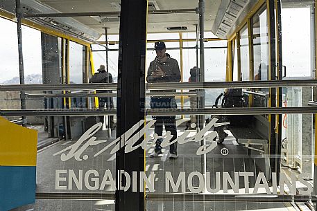 Detail of cableway to Diavolezza, Bernina mountain group, Pontresina, Engadin, Canton of Grisons, Switzerland, Europe