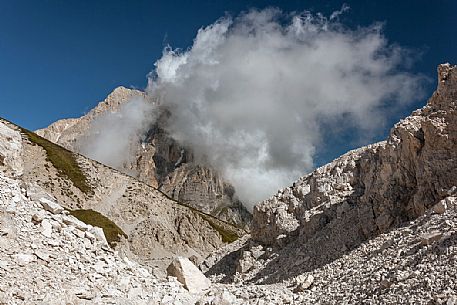 Rugged valley along the path to Gran Sasso d'Italia peak, Gran Sasso national park, Abruzzo, Italy, Europa Rugged valley along the path to Gran Sasso d'Italia peak, Gran Sasso national park, Abruzzo, Italy, Europa