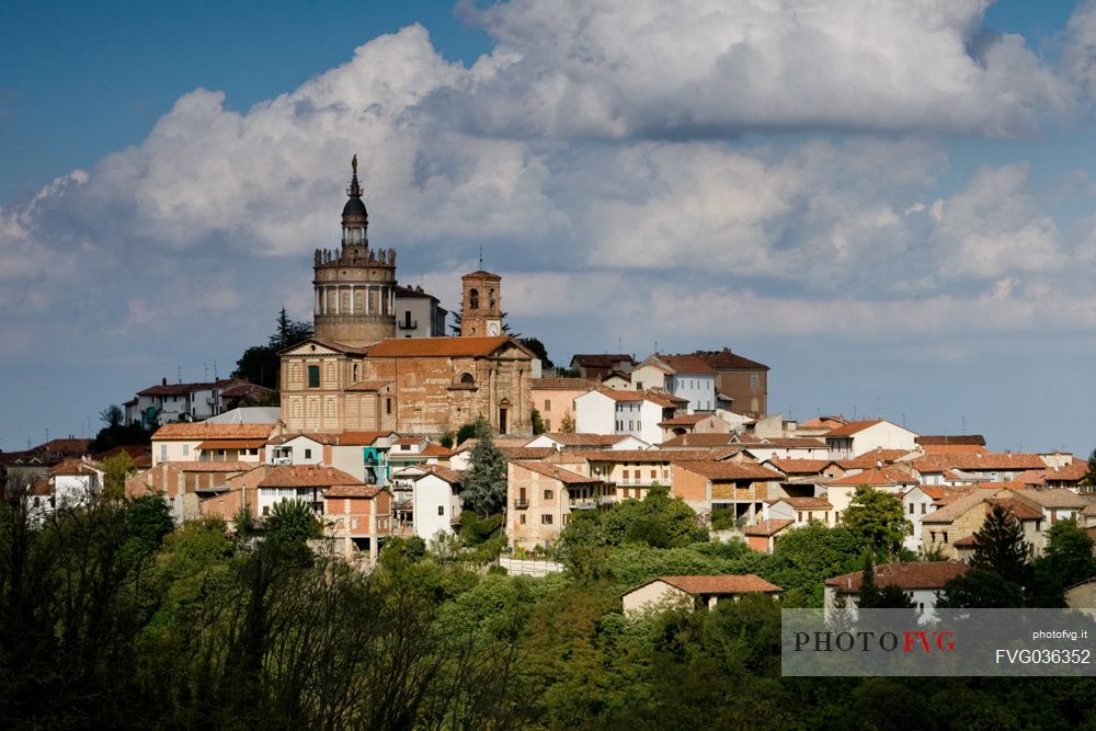 Camagna Monferrato town with the beautiful church of Sant'Eusebio, Piedmont, Italy, Europe
