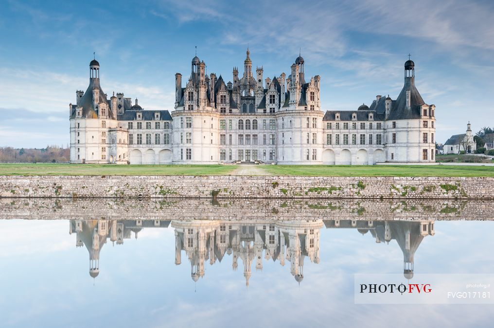 The Chateau de Chambord is the greatest of the castles in the Loire Valley. It is one of the most important castles in the french Renaissance too, as it is supposed to have been designed by Leonardo da Vinci. It is famous its double helical ramp. It is surrounded by a great natural area too. 