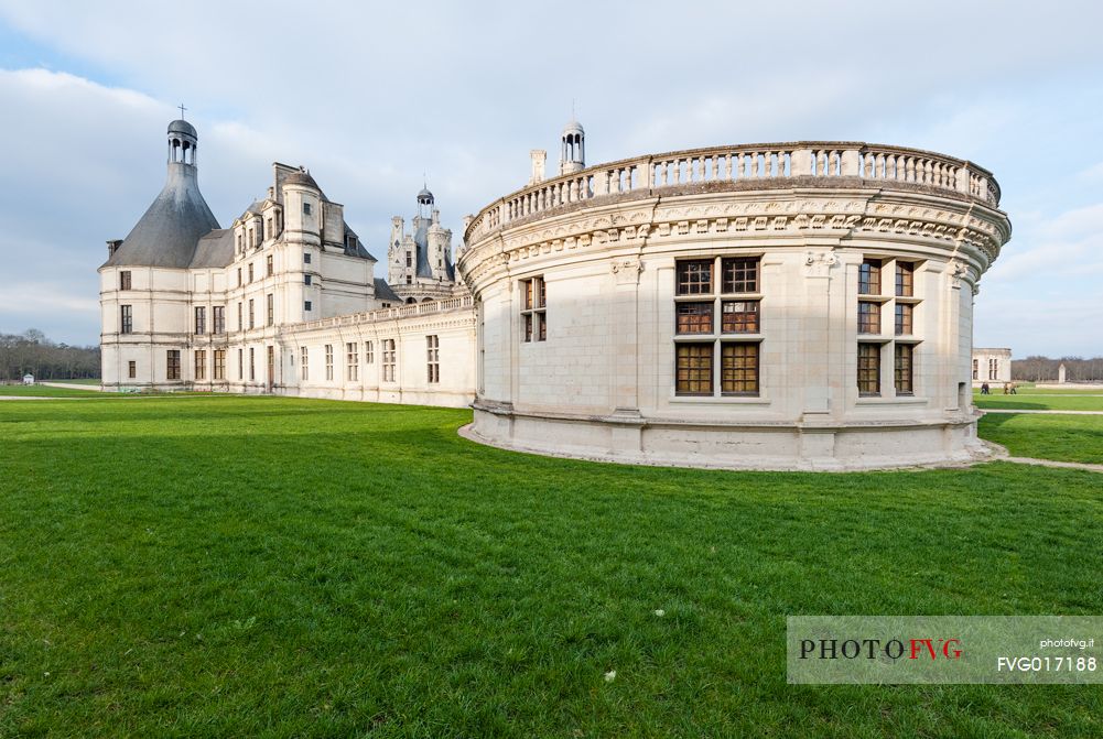 The Chateau de Chambord is the greatest of the castles in the Loire Valley. It is one of the most important castles in the french Renaissance too, as it is supposed to have been designed by Leonardo da Vinci. It is famous its double helical ramp. It is surrounded by a great natural area too. 