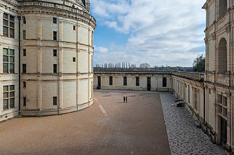 The Chateau de Chambord is the greatest of the castles in the Loire Valley. It is one of the most important castles in the french Renaissance too, as it is supposed to have been designed by Leonardo da Vinci. It is famous its double helical ramp. It is surrounded by a great natural area too. 