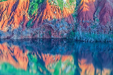 The Bauxite quarry of Otranto is one of the things to do during the holidays in Salento. It is located near the lighthouse of Punta Palascia and Monte Sant'Angelo. In this field the now abandoned mining has formed an emerald green lake that makes one really extraordinary view.