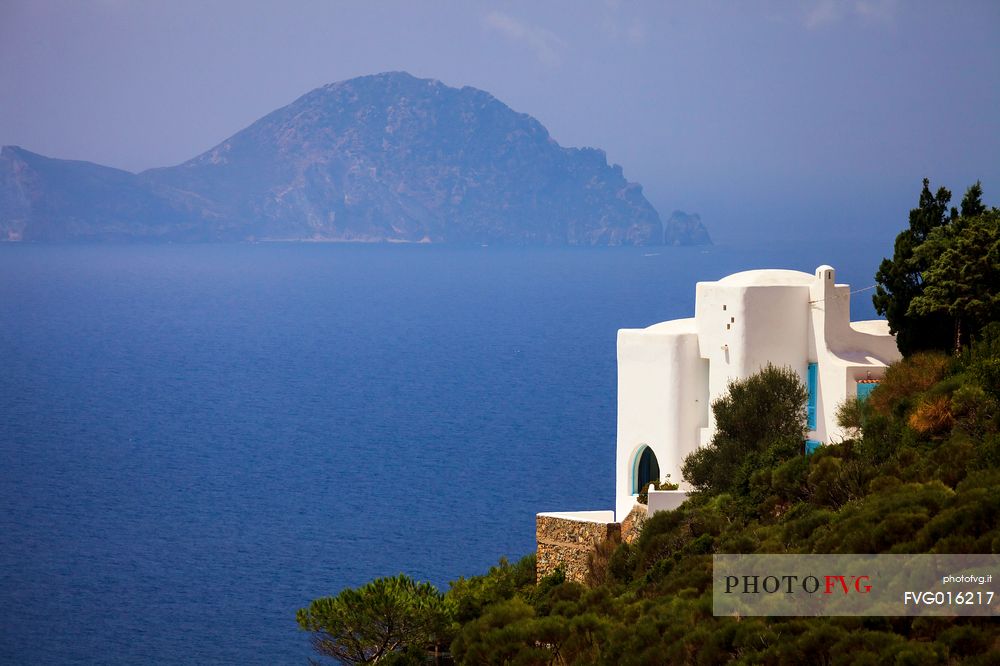 Wonderful house in Ponza with Palmarola island in background