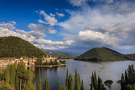 Overview of the lake and the village of Piediluco on a summer day, Umbria, Italy, Europe