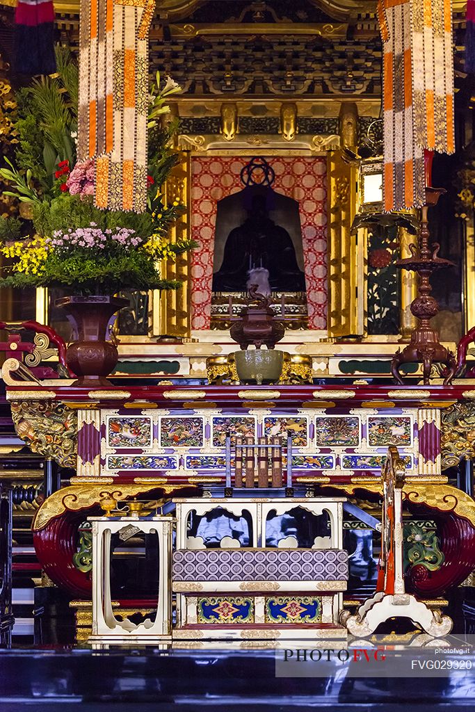 Nishi Hongan-ji Temple glittering altar, Kyoto, Japan