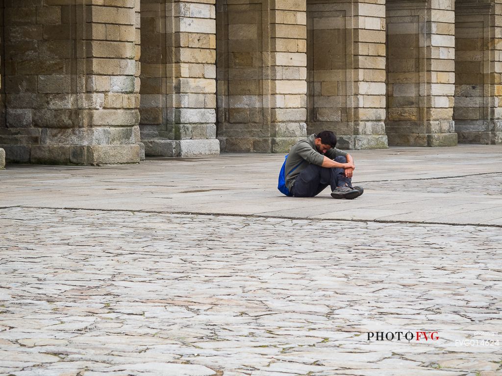 A pilgrim in Plaza do Obradoiro