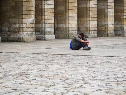 A pilgrim in Plaza do Obradoiro