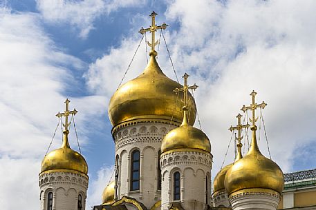 The bright domes of  the Annunciation Cathedral in the Kremlin, Moscow, Russia