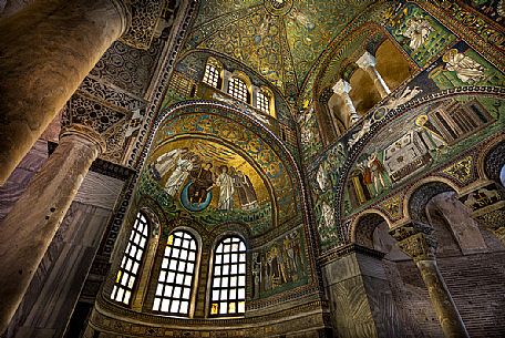 Frescos in the cupola, dome of the Basilica of San Vitale, Ravenna, Emilia Romagna, Italy