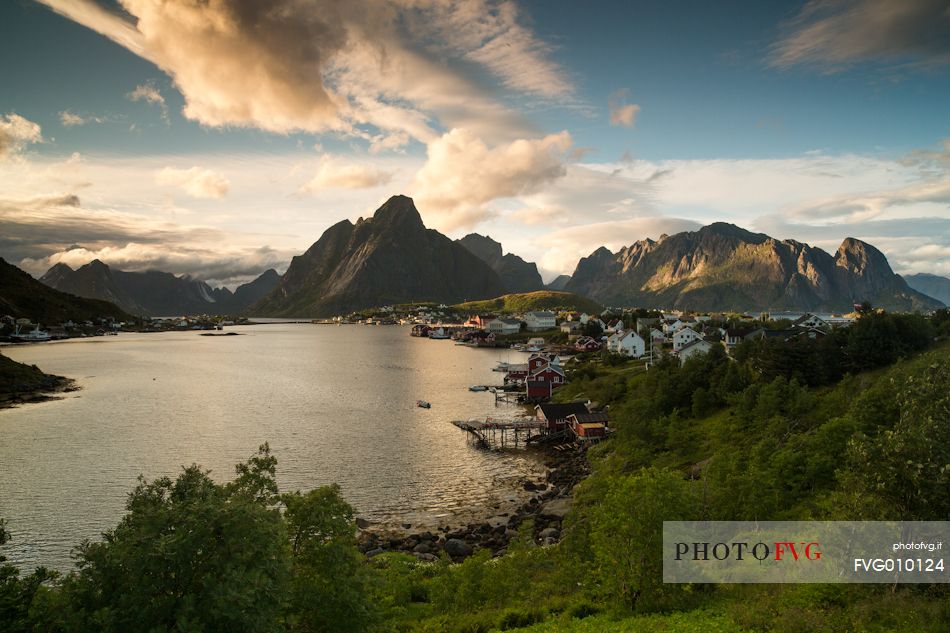 The lights of the sunset over the village of Reine