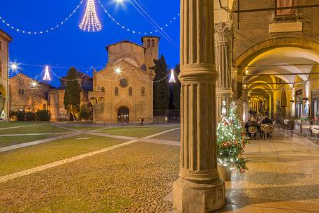 A christmas view of Santo Stefano square (Seven church square)