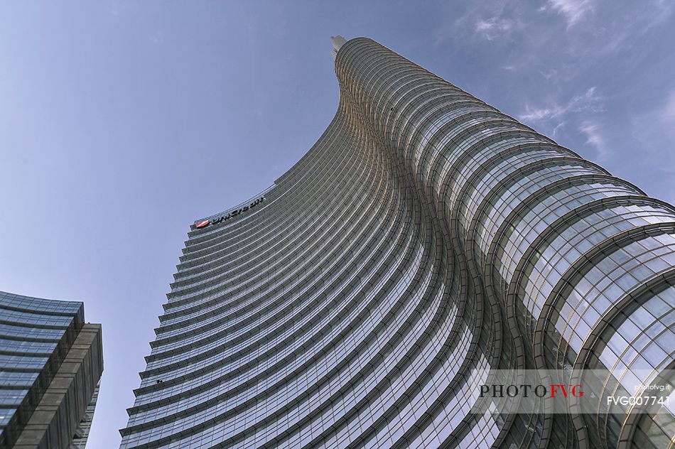 Unicredit Tower is the tallest building in Italy (231m)