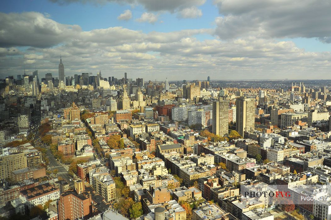Overview of Manhattan buildings from the 46th floor of the Trump SoHo