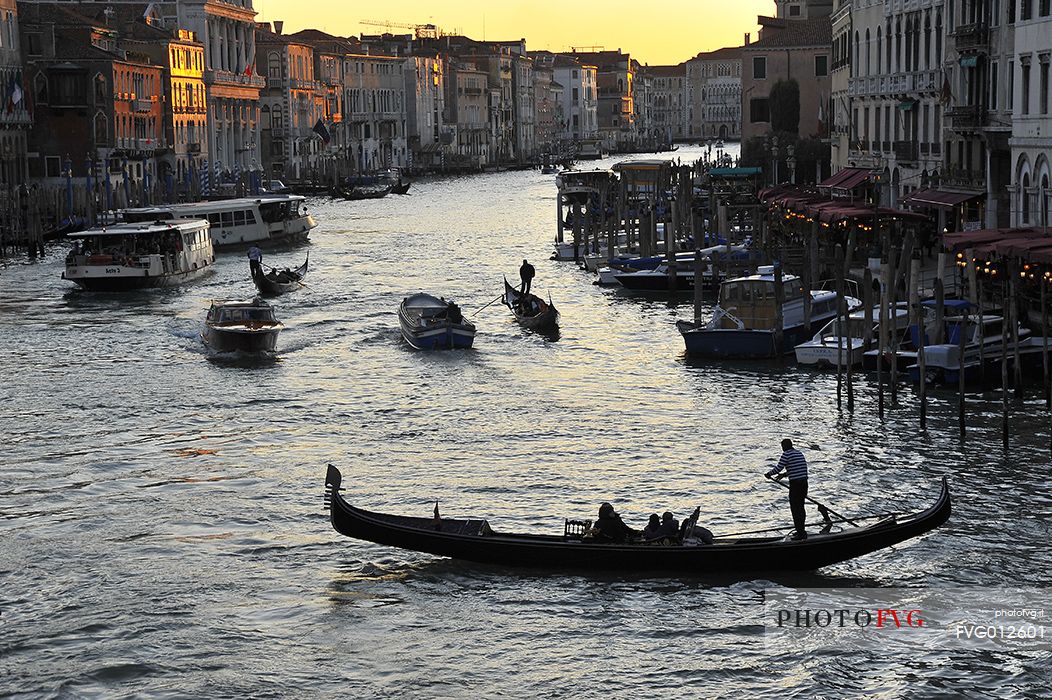 Gondoliers in Canal Grande