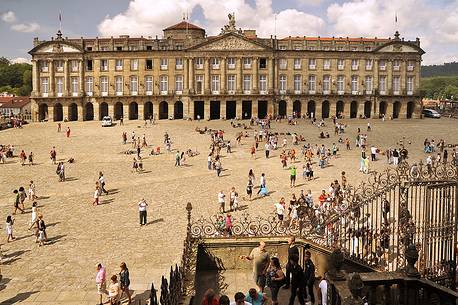 Way of St.James - Pilgrims in Praza do Obradoiro