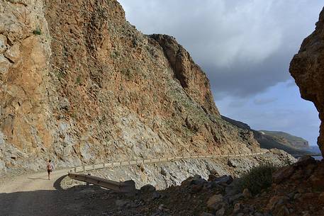 9 KM of dirt road to reach Balos Lagoon