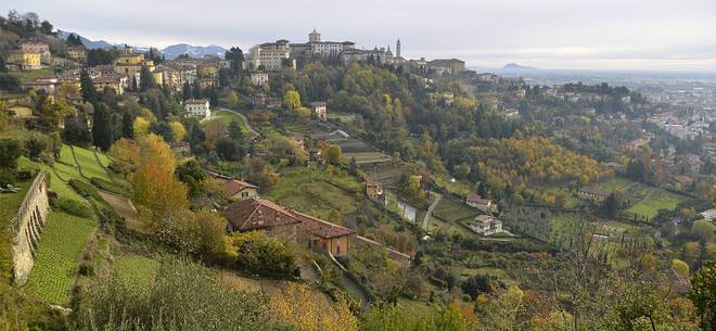 Skyline of the Bergamo upper city and its towers