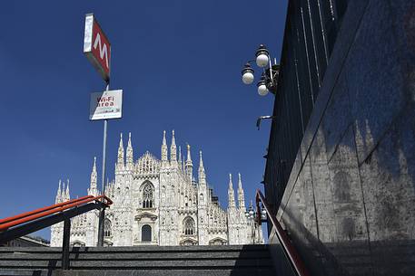 The Milan Cathedral from the exit of the underground