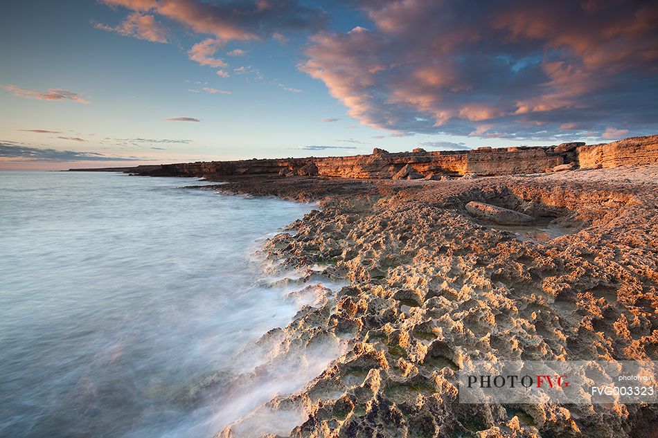 Sunrise at the Plemmirio's cliff