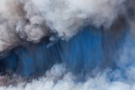 rain of ashes during the 9th paroxysmal episode in 2013 of Etna