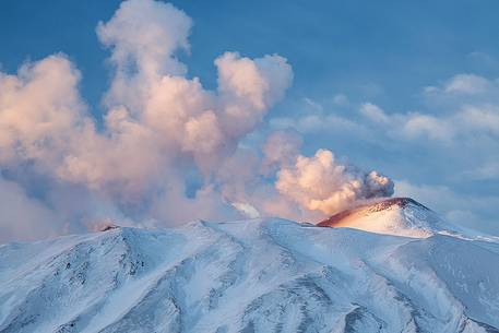 Degassing activity at the crater of  North-East