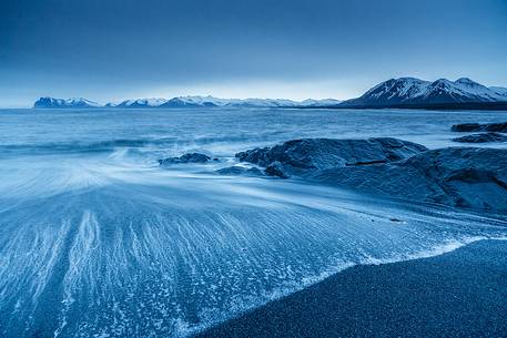 Blue hour at Reydhara reef